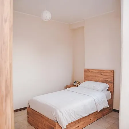 Apartamento Lekas House *