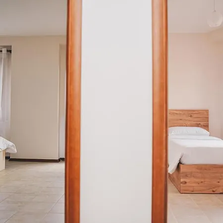 Lekas House Apartment *
